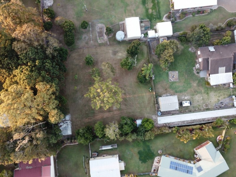 27 Maree Street, Wondunna QLD 4655