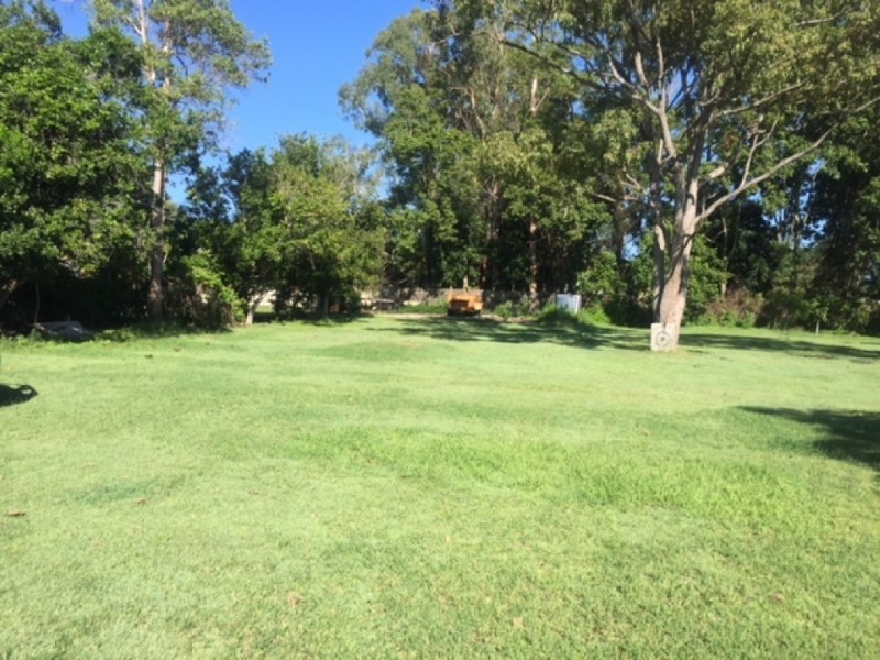 27 Maree Street, Wondunna QLD 4655