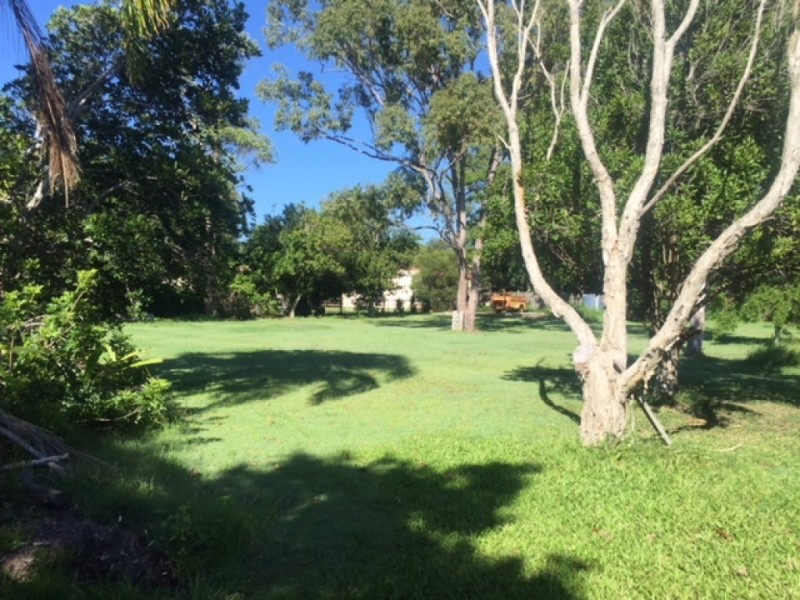 27 Maree Street, Wondunna QLD 4655