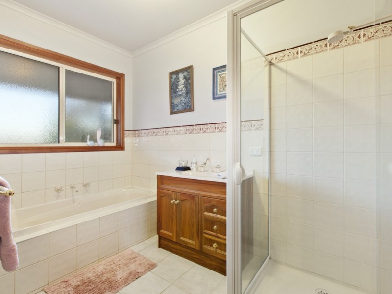 8 Criterion Court, Clunes VIC 3370