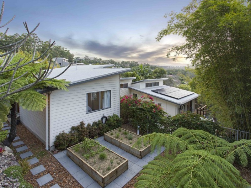 43 Sawtell Drive, Currumbin Waters QLD 4223