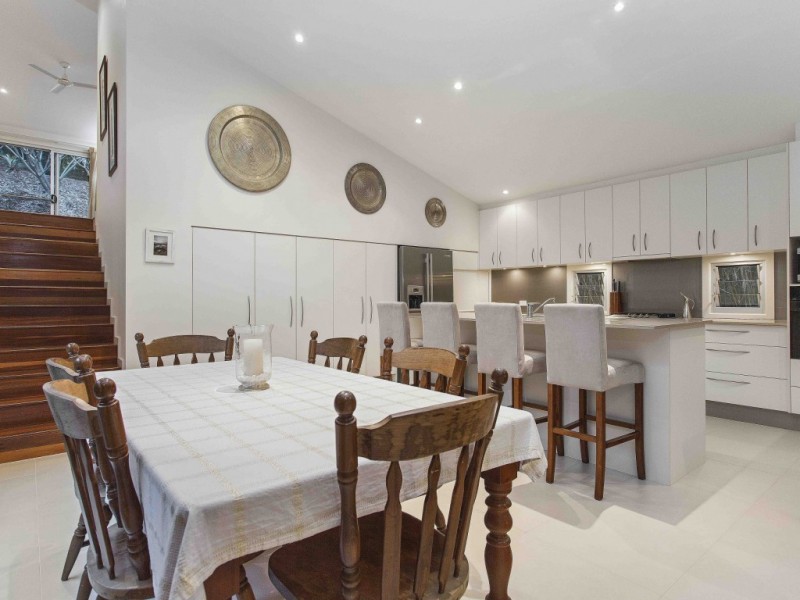 43 Sawtell Drive, Currumbin Waters QLD 4223