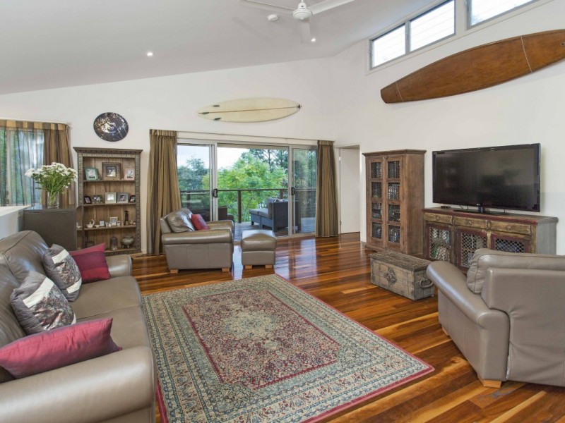 43 Sawtell Drive, Currumbin Waters QLD 4223