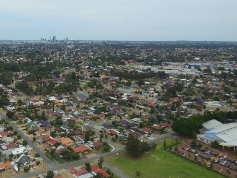 212b Broun Avenue, Embleton WA 6062