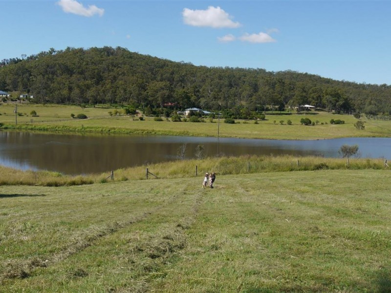 5 Wells Road, Summerholm QLD 4341