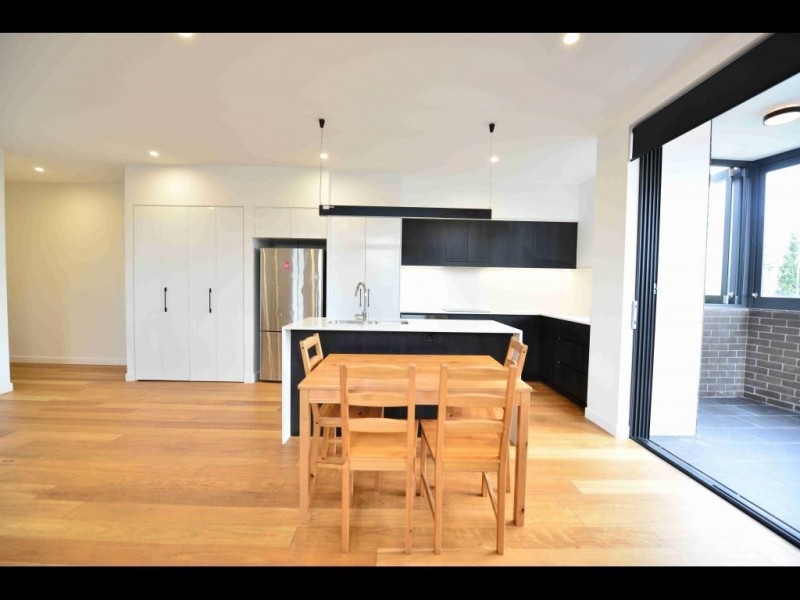 404/121 Clarence Road, Indooroopilly QLD 4068