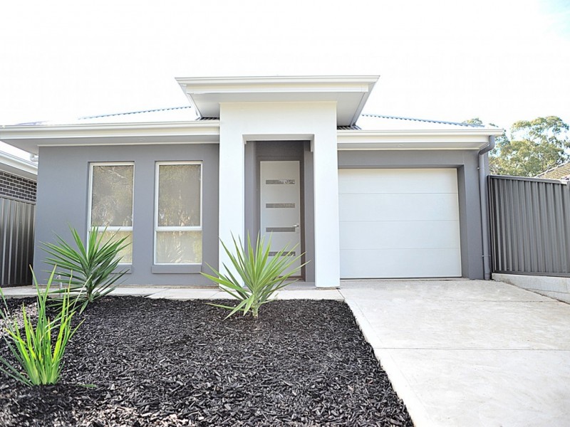 17 Sylvan Crescent, Surrey Downs SA 5126