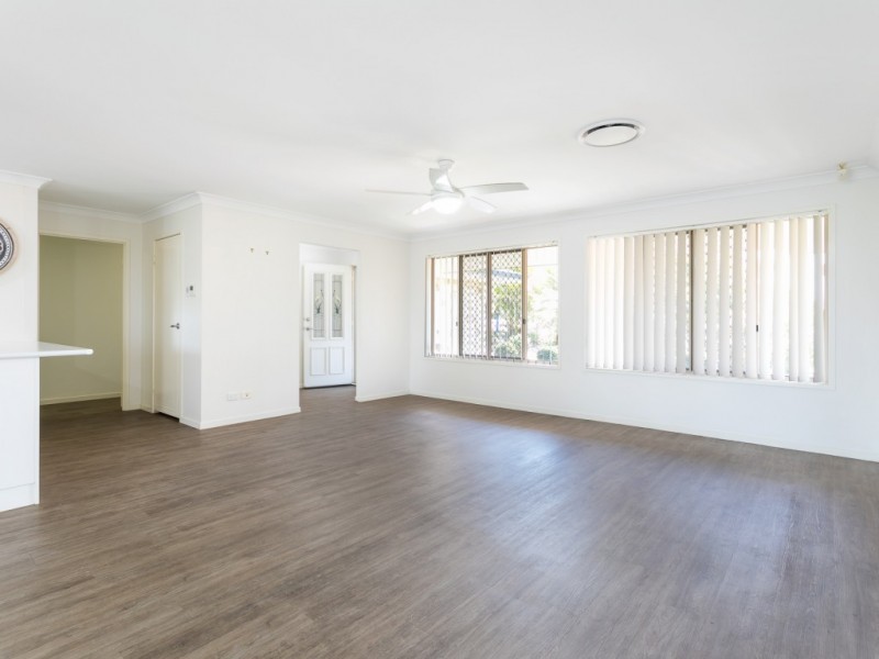 59 Willowtree Drive, Flinders View QLD 4305