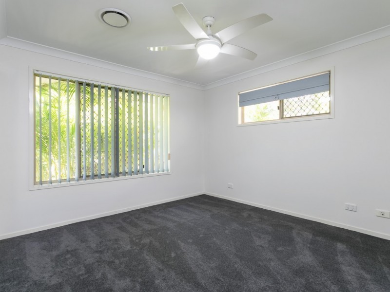 59 Willowtree Drive, Flinders View QLD 4305