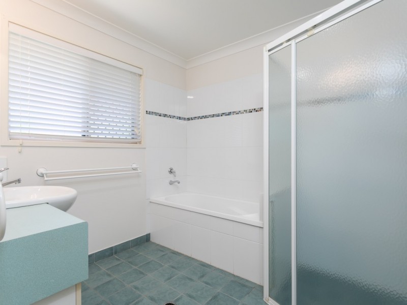 59 Willowtree Drive, Flinders View QLD 4305