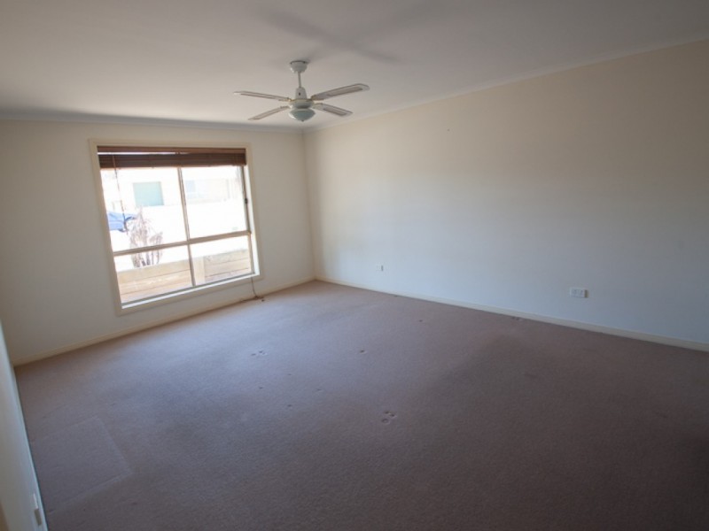 18 Marks Terrace, Waikerie SA 5330