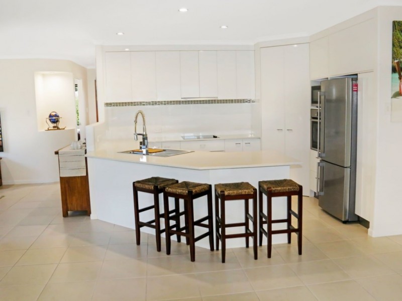 20 Seahorse Circuit, Dundowran Beach QLD 4655