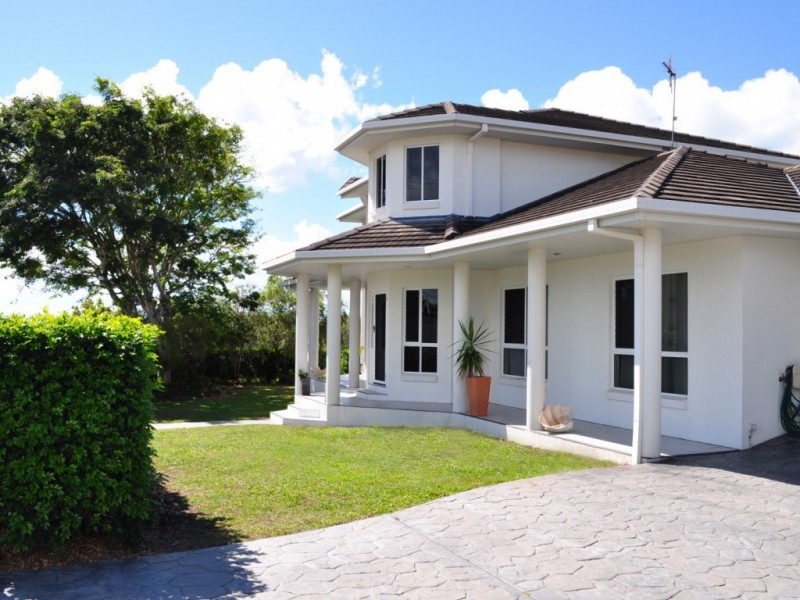 16 Dayman Street, Hervey Bay QLD 4655