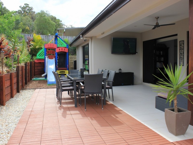 6 Isetta Court, Upper Coomera QLD 4209