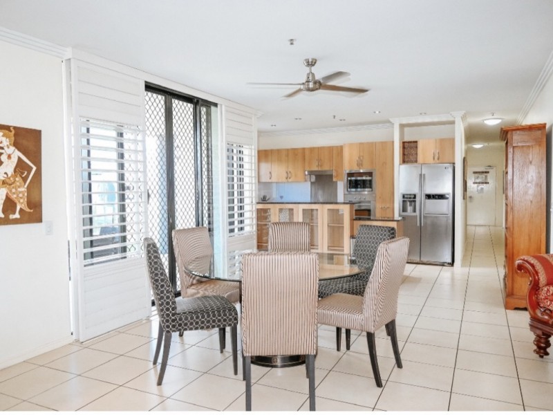 304/2-4 Lake Street, Cairns City QLD 4870