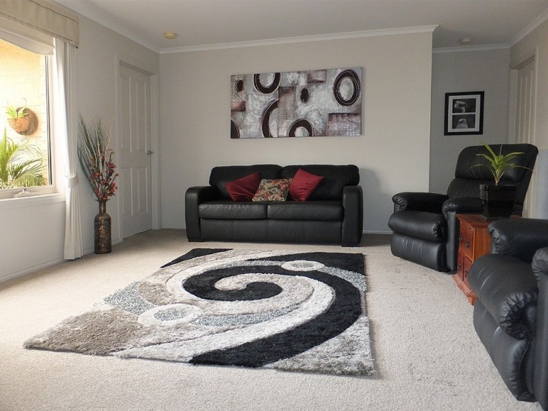 113 Jackson Drive, Drouin VIC 3818