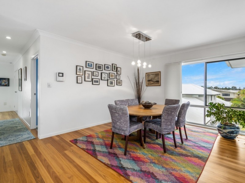 8 Bisley Place, Wakerley QLD 4154