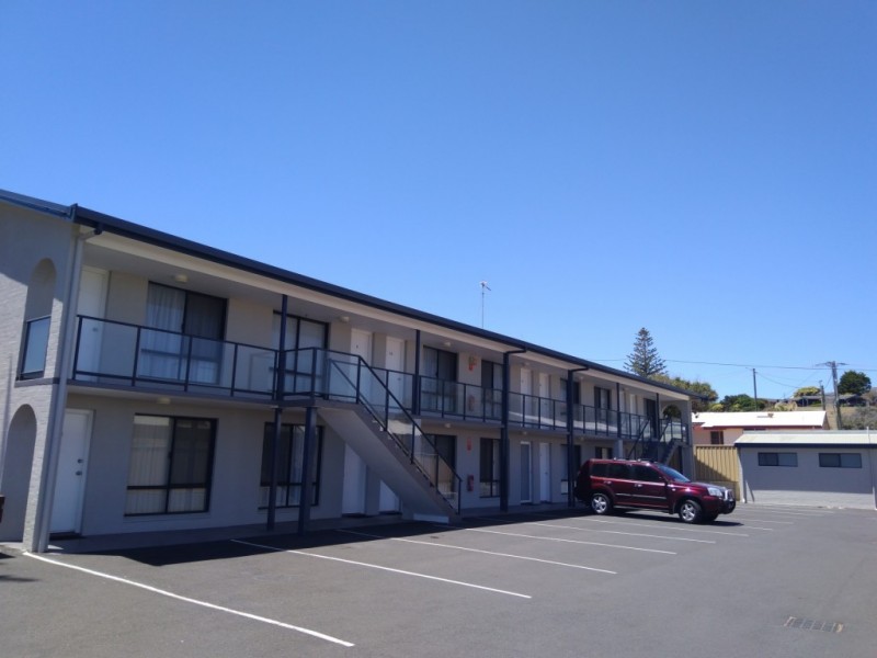 4/121 Ocean Drive, Bunbury WA 6230