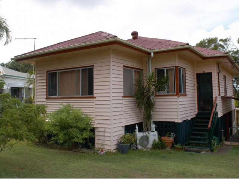 27 Joffre Street, Wynnum North QLD 4178