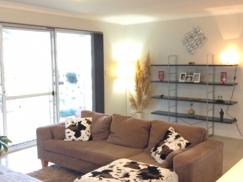 73 The Promenade, Wattle Grove WA 6107