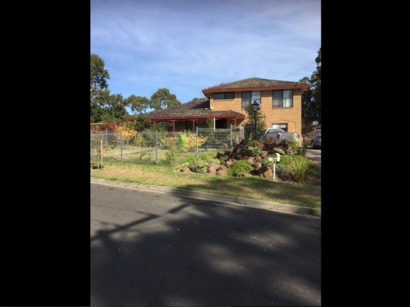 7 Link Avenue, Kilmore VIC 3764