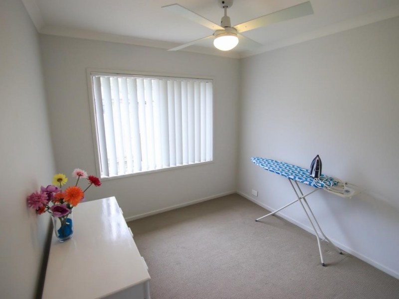 32 Waterfern Way, Ripley QLD 4306