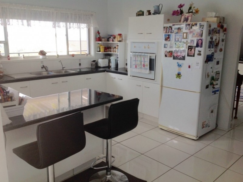 16 Elsie Street, Banora Point NSW 2486