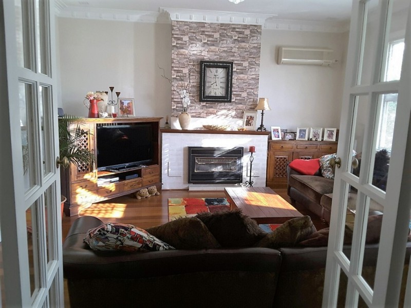 25 Planet Street, Carlisle WA 6101