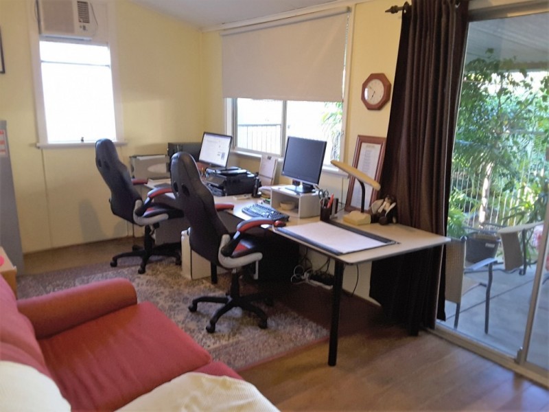 25 Planet Street, Carlisle WA 6101