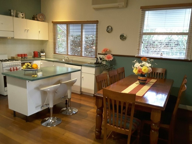 25 Planet Street, Carlisle WA 6101