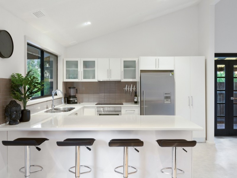 124 Berrys Head Road, Wyoming NSW 2250