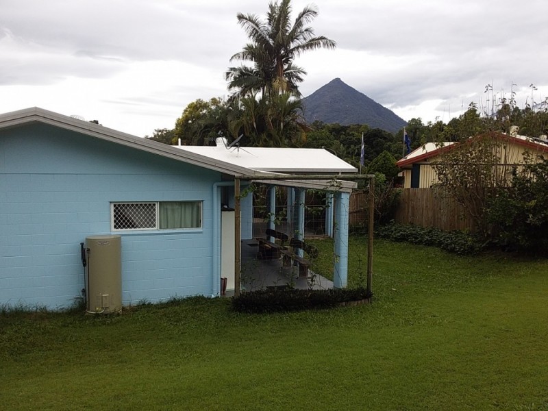 17 Palmer Close, Gordonvale QLD 4865