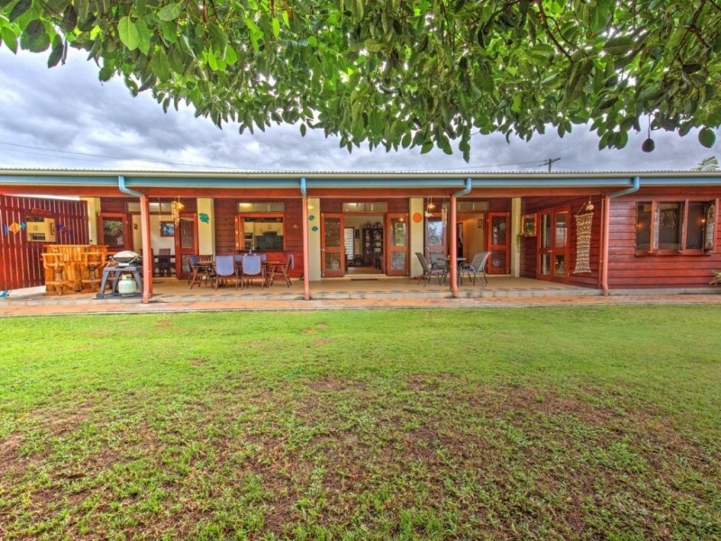 10 Gowland Street, Kurrimine Beach QLD 4871