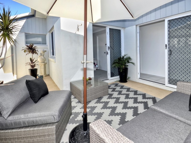 9 White Cedar Drive, Meridan Plains QLD 4551