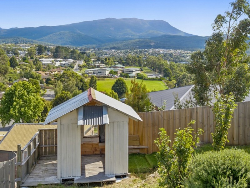28 Fairview Drive, Kingston TAS 7050