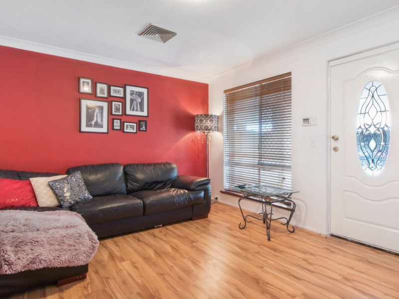 2/45 Dryden Street, Yokine WA 6060