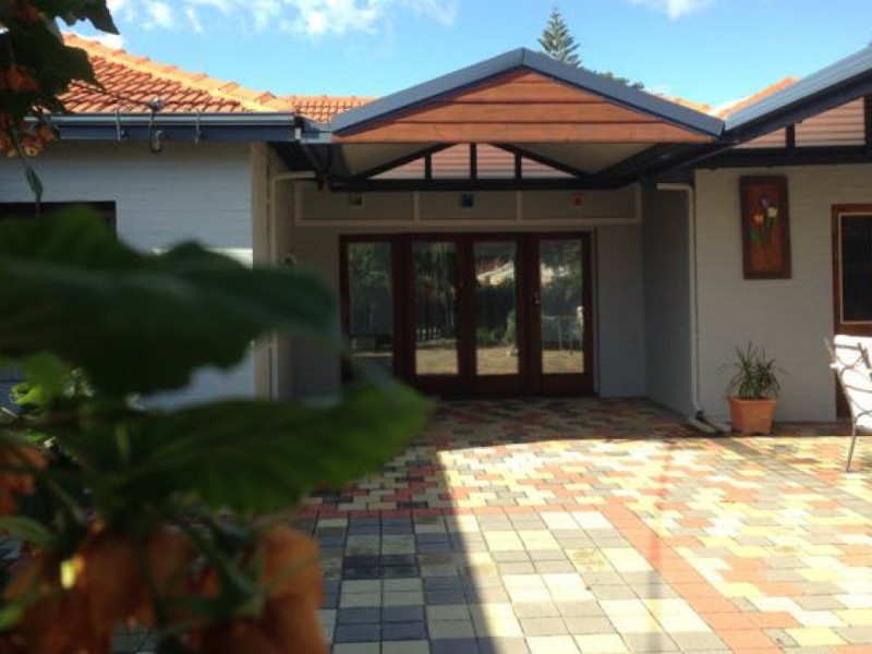 20 Moulden Avenue, Yokine WA 6060