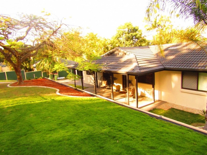 90 Yarrimbah Drive, Nerang QLD 4211