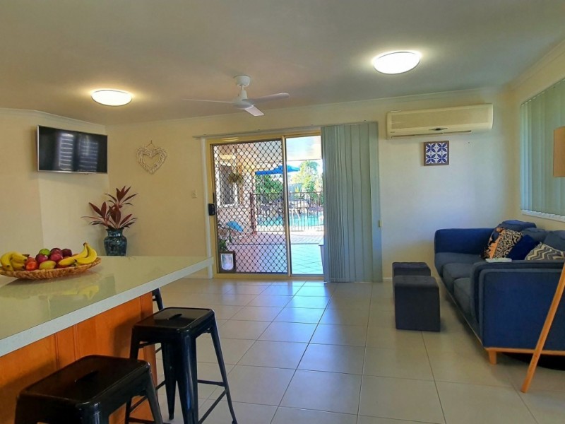 8 Chelsea Crescent,, Glenella QLD 4740