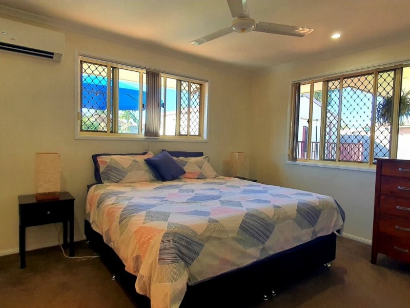 8 Chelsea Crescent,, Glenella QLD 4740