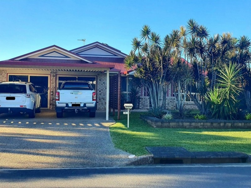 8 Chelsea Crescent,, Glenella QLD 4740