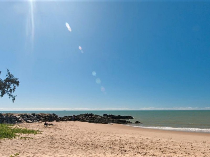 1/25 Fairweather Street, Yorkeys Knob QLD 4878