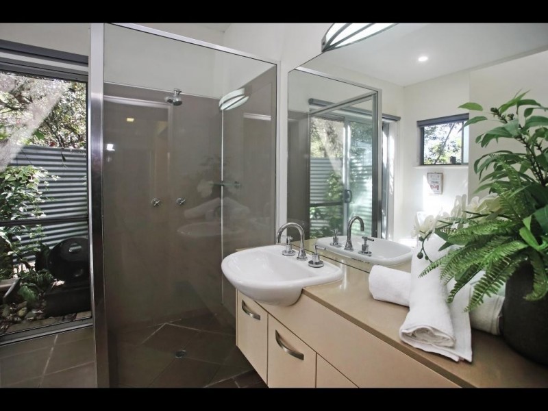 40 Wensley Avenue, Yungaburra QLD 4884