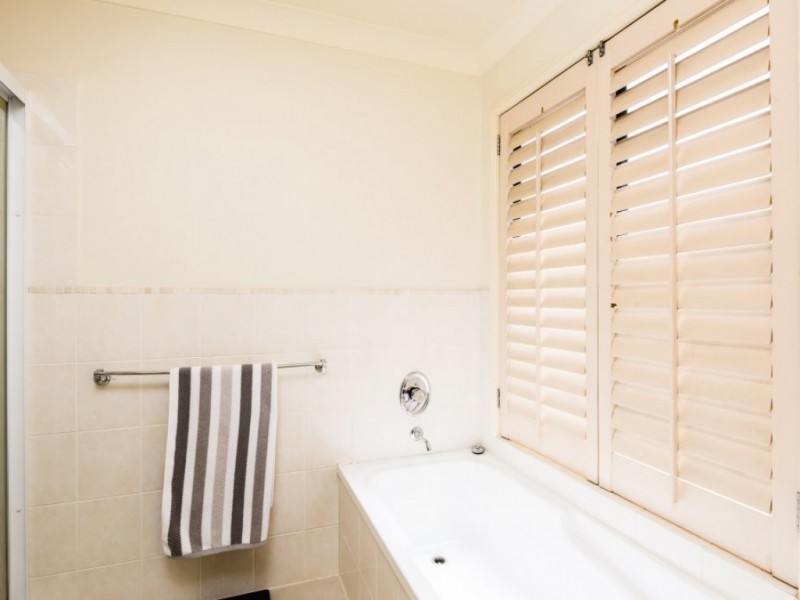 6 Nypa Close, Robina QLD 4226