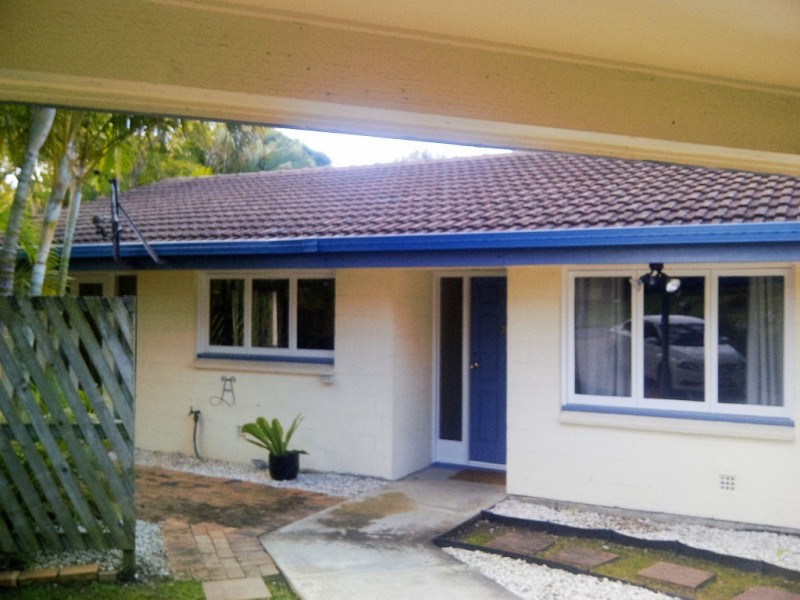 6 Skye Street, Kenmore QLD 4069