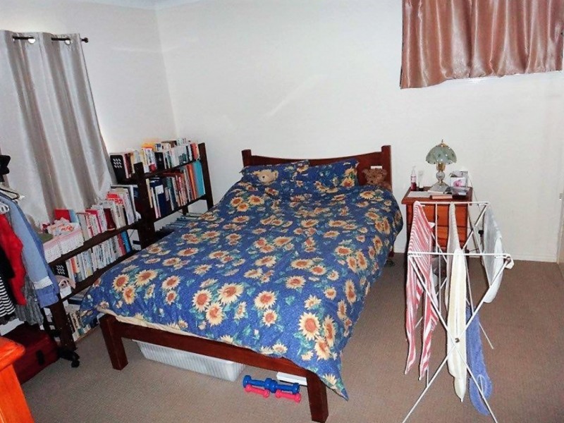 6 Skye Street, Kenmore QLD 4069