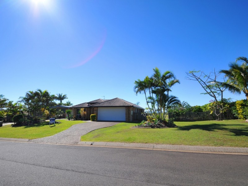 121-123 Cove Blvd, River Heads QLD 4655