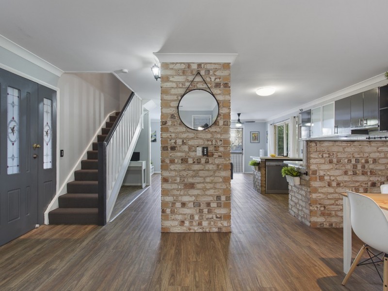 7 Paddington Drive, Carrara QLD 4211