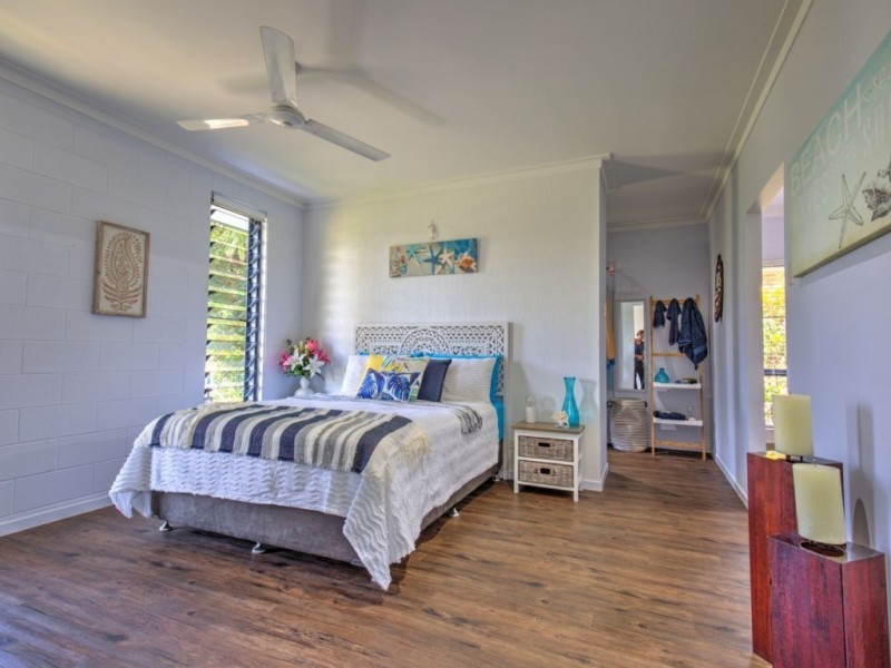 40 Illich Street, Kurrimine Beach QLD 4871