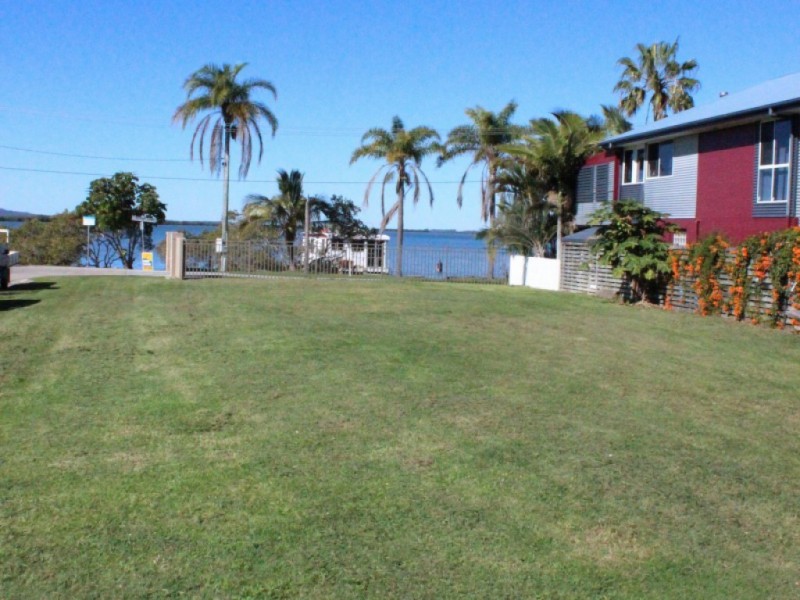 2 Junee Street, Redland Bay QLD 4165
